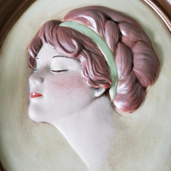 Vintage Set of 2 1975 Duncan Ceramics Cameo Lady Faces Wall Plaques. - Picture 3 of 12